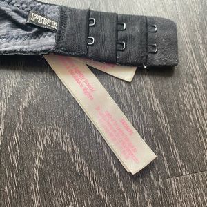 Wear everywhere bra 34D